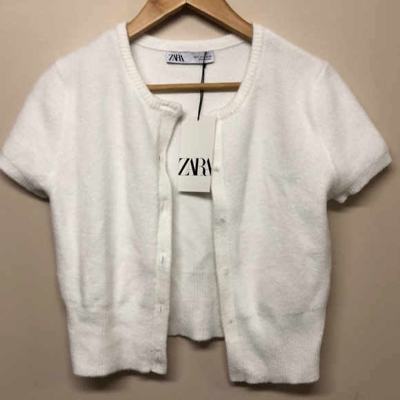 Zara Sweaters - Zara white bottom down sweater